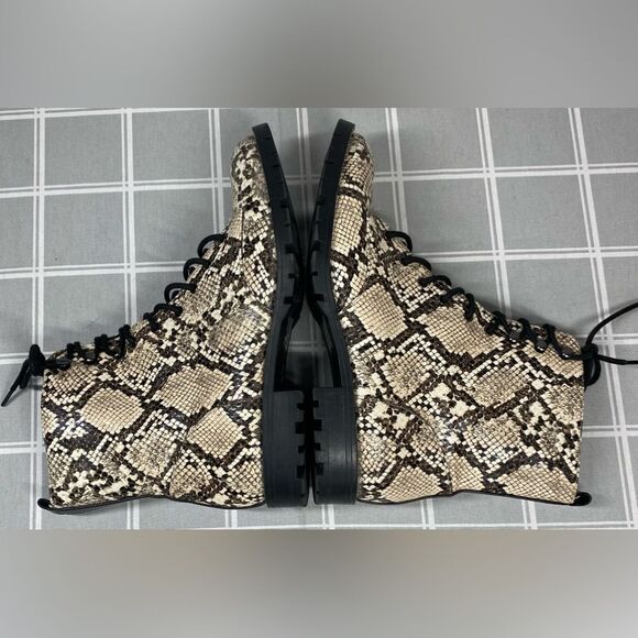 Express Snakeskin Print Combat Boot Side Zip Rhinestone Accents Womens Size 9 - Picture 10 of 12